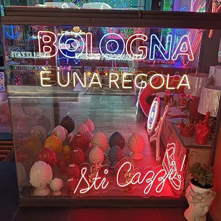Le Due Sorelle In Fiera Bolonya Dış mekan fotoğraf
