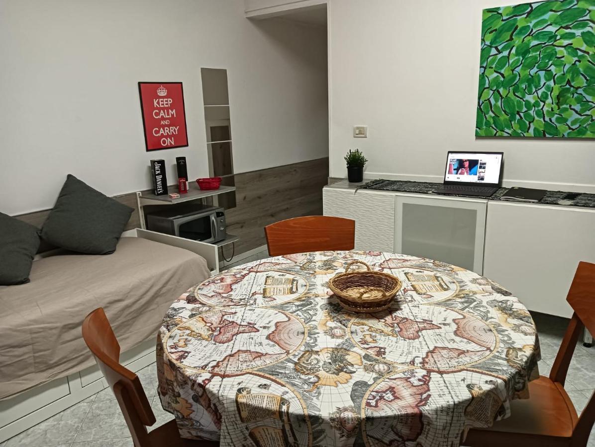 Le Due Sorelle In Fiera Bolonya Dış mekan fotoğraf